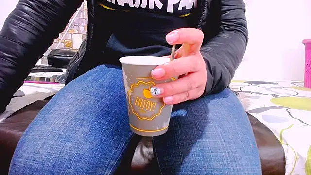 MaidenGame online show from September 9, 2:27 pm