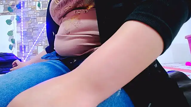 MaidenGame online show from September 23, 12:19 pm