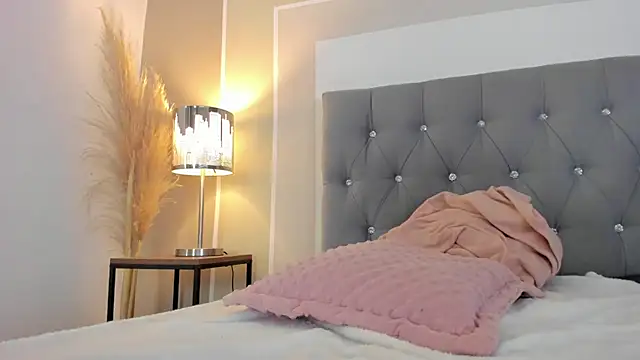 mailin18 online show from January 21, 4:32 am