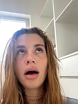 EmiliaCatalina online show from October 30, 6:41 pm