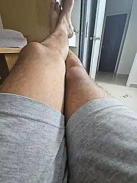 Snapshot of desi_strip_alfa chatting on December 28, 7:11 pm desi strip alfa online show from December 28, 7:11 pm