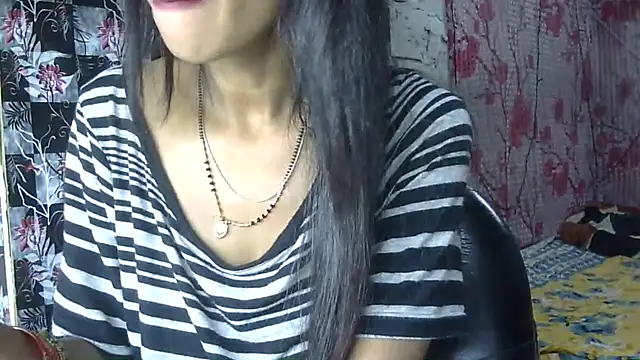 Snapshot of Anjali_Milsi chatting on October 8, 4:43 am Anjali Milsi online show from October 8, 4:43 am