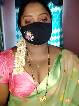 Snapshot of vani-09 chatting on February 15, 4:36 am vani-09 online show from February 15, 4:36 am