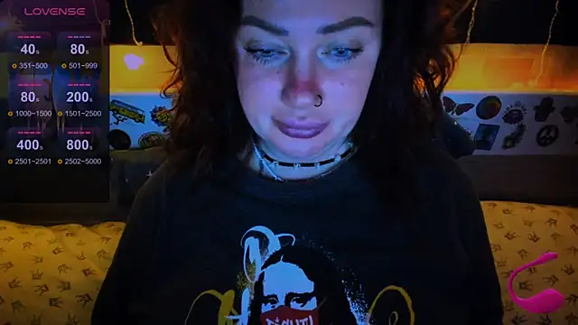 EllieOz online show from February 23, 6:45 pm