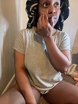 Snapshot of Galaxybabe23 chatting on February 16, 3:04 am Galaxybabe23 online show from February 16, 3:04 am