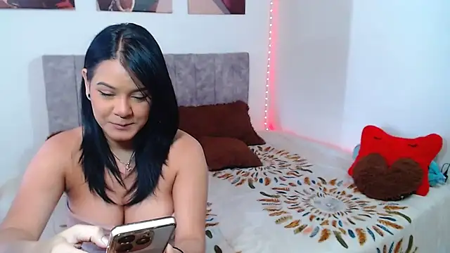 JossieGrey online show from December 15, 7:31 pm