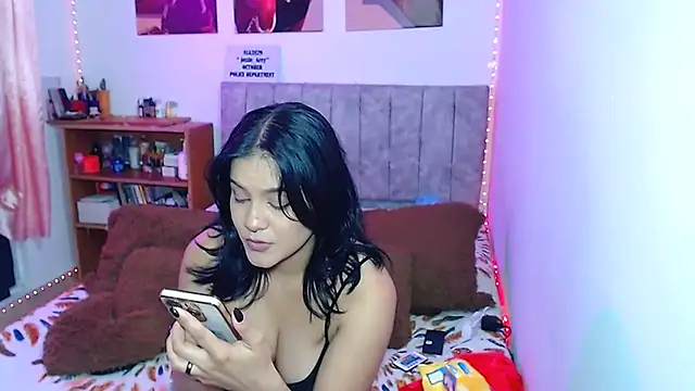 JossieGrey online show from January 16, 1:37 am