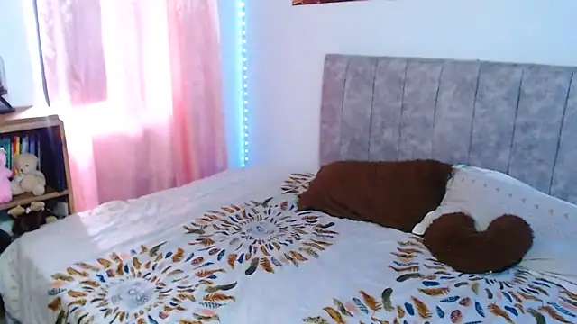 JossieGrey online show from March 6, 3:35 pm