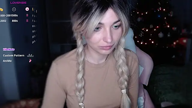 Snapshot of Yoda21 chatting on January 8, 5:37 pm Yoda21 online show from January 8, 5:37 pm