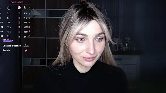 Snapshot of Yoda21 chatting on February 7, 2:37 pm Yoda21 online show from February 7, 2:37 pm