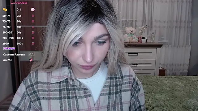 Snapshot of Yoda21 chatting on February 16, 4:21 pm Yoda21 online show from February 16, 4:21 pm