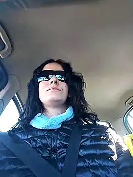 Snapshot of LauraBaby chatting on March 19, 7:40 am LauraBaby online show from March 19, 7:40 am