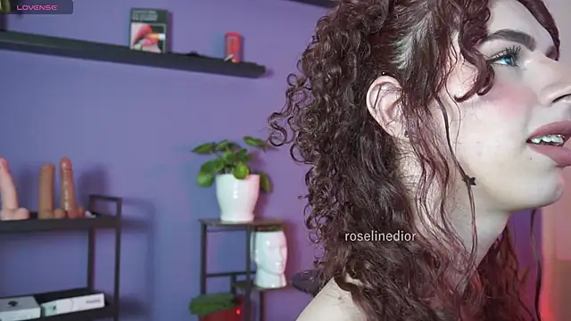 roselinedior online show from May 22, 2:33 pm