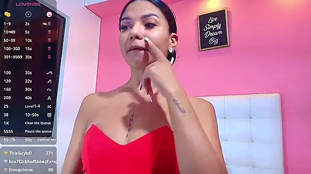 Snapshot of daddyissuesss_ chatting on February 26, 7:38 pm daddyissuesss online show from February 26, 7:38 pm