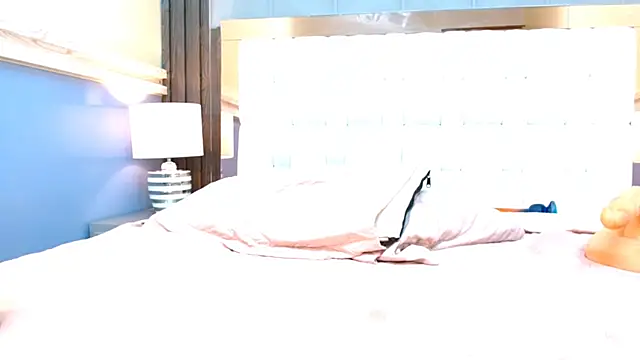 VeronicaRobles online show from March 13, 10:54 pm