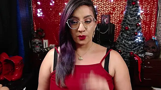 Snapshot of andreafetishx chatting on December 22, 5:01 am andreafetishx online show from December 22, 5:01 am