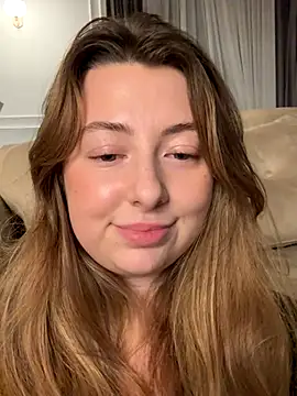 Snapshot of curvyflawless chatting on November 20, 7:02 pm curvyflawless online show from November 20, 7:02 pm