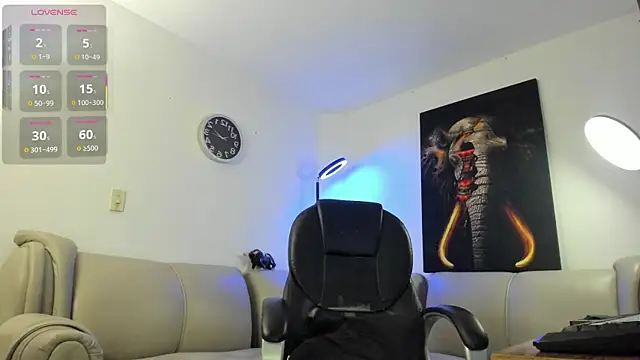 Snapshot of Nicolas_Fellener chatting on December 19, 3:46 am Nicolas Fellener online show from December 19, 3:46 am