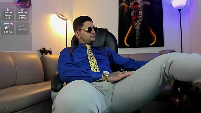 Snapshot of Nicolas_Fellener chatting on February 9, 5:33 am Nicolas Fellener online show from February 9, 5:33 am