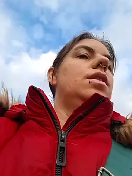 Jassiundich2 online show from February 12, 7:03 am