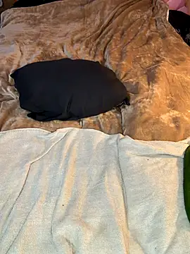 Snapshot of tmona1917 chatting on November 21, 9:52 am tmona1917 online show from November 21, 9:52 am