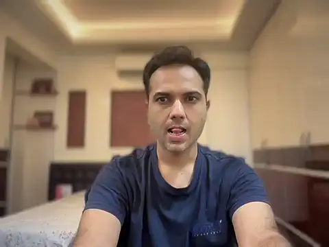 Snapshot of immog727 chatting on October 19, 4:07 pm immog727 online show from October 19, 4:07 pm