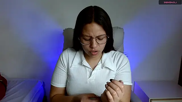 SamanthaRoldaan online show from February 20, 8:14 pm