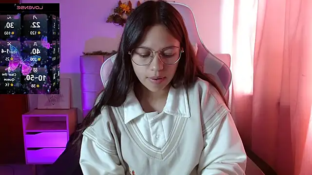 SamanthaRoldaan online show from February 22, 5:57 pm