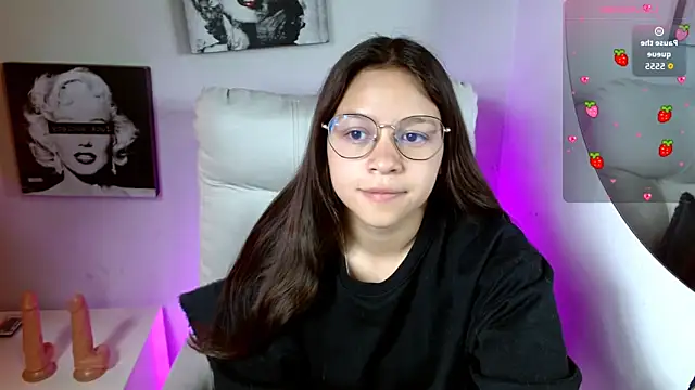 SamanthaRoldaan online show from September 23, 1:58 pm