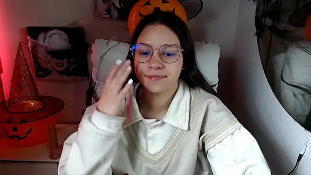 SamanthaRoldaan online show from October 18, 2:18 pm