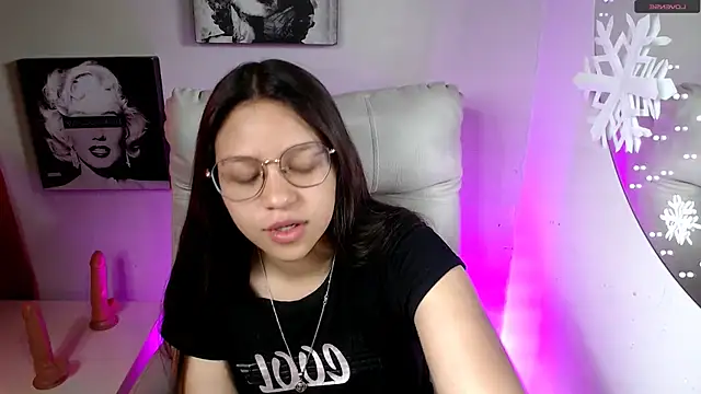 SamanthaRoldaan online show from December 20, 1:40 pm