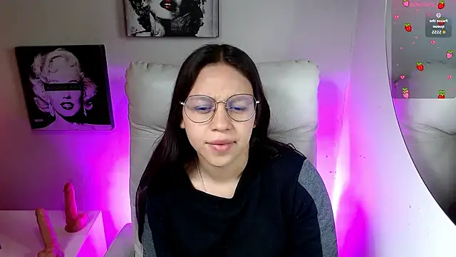 SamanthaRoldaan online show from January 12, 1:05 pm