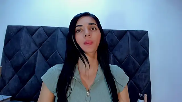 Linisprincehot69 online show from February 9, 5:01 pm