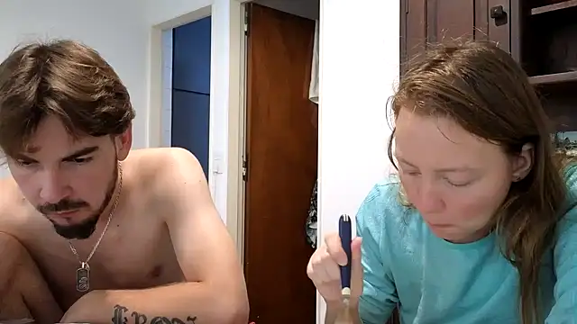 Snapshot of Jony_Marta chatting on February 23, 8:44 pm Jony Marta online show from February 23, 8:44 pm