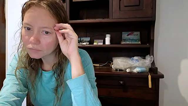 Snapshot of Jony_Marta chatting on February 24, 3:42 pm Jony Marta online show from February 24, 3:42 pm