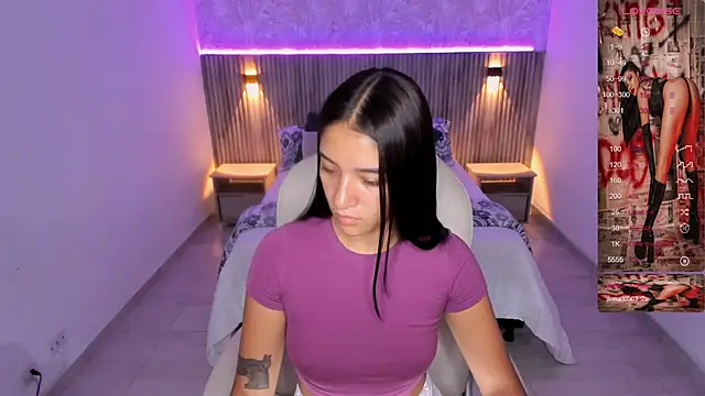 Snapshot of Antonella_Grayy chatting on February 14, 11:10 am Antonella Grayy online show from February 14, 11:10 am