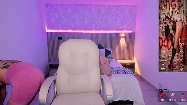 Snapshot of Antonella_Grayy chatting on February 20, 10:59 am Antonella Grayy online show from February 20, 10:59 am