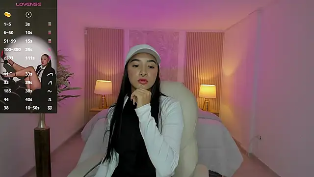 Snapshot of Antonella_Grayy chatting on November 13, 10:58 am Antonella Grayy online show from November 13, 10:58 am