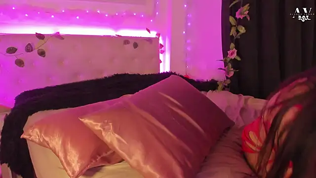 alaskavenom  online show from February 21, 10:37 pm