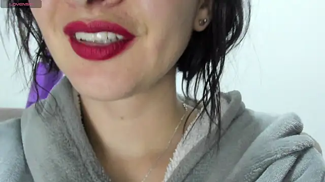 queen fetish online show from March 4, 11:32 pm