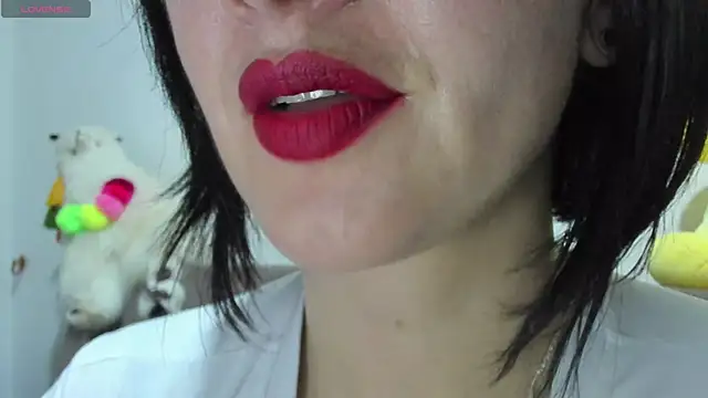 queen fetish online show from March 19, 10:33 am