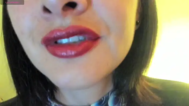 queen fetish online show from September 11, 10:26 am