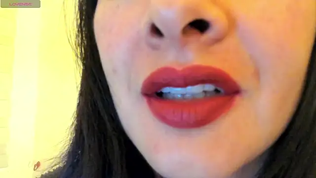 queen fetish online show from September 29, 10:20 am