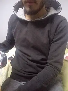 Snapshot of Arabian-B chatting on December 14, 2:12 am Arabian-B online show from December 14, 2:12 am