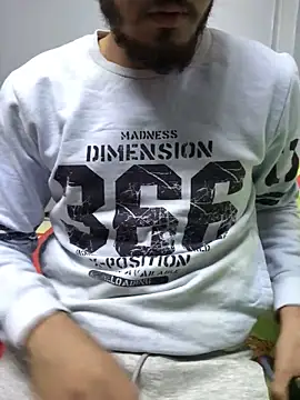 Snapshot of Arabian-B chatting on January 15, 12:41 am Arabian-B online show from January 15, 12:41 am