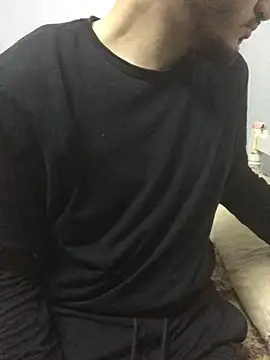 Snapshot of Arabian-B chatting on February 4, 10:43 am Arabian-B online show from February 4, 10:43 am