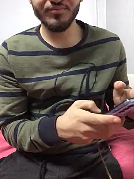 Snapshot of Arabian-B chatting on February 16, 12:54 pm Arabian-B online show from February 16, 12:54 pm