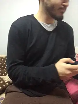 Snapshot of Arabian-B chatting on February 21, 7:32 pm Arabian-B online show from February 21, 7:32 pm