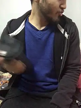 Snapshot of Arabian-B chatting on February 26, 5:28 pm Arabian-B online show from February 26, 5:28 pm