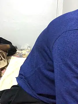 Snapshot of Arabian-B chatting on March 1, 11:39 am Arabian-B online show from March 1, 11:39 am